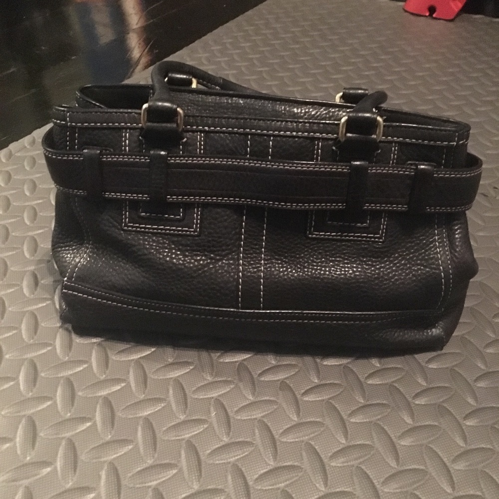 Coach purse - Picture 3 of 7